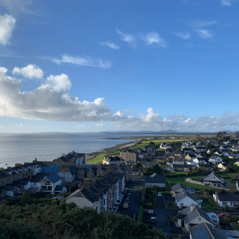 Vista de Cricieth, Gales